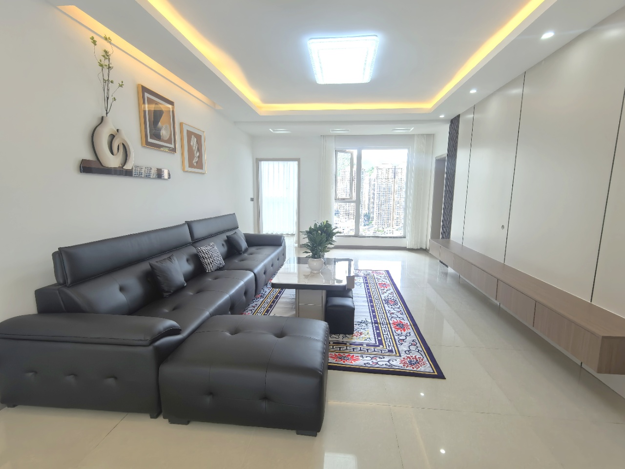 君御华府（黄土坡大菜场旁）1栋1301室